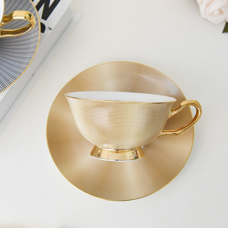 European Coffee Mug Set  Bone  - đánh giá và giá Luxury Gift Set
