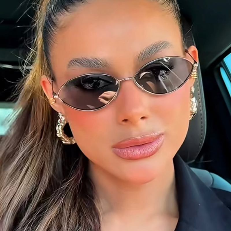 Retro Cat Eye Woman Sunglasses - đánh giá và giá Designer Sunglasses